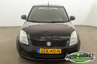 Suzuki Swift 1.3 Airco Cool picture 28