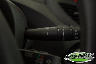 Renault Twingo 1.2 16V Airco Collection picture 14