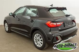 Audi A1 Citycarver 1.0 TFSI Digi Dash Navi Clima picture 3