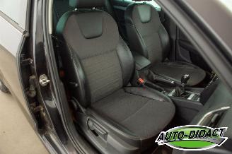 Skoda Octavia 1.6 TDI Navi Clima Greentec Ambition picture 20