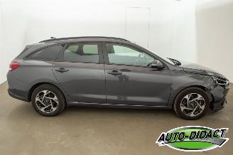 Hyundai I-30 1.5 Hybrid Automaat Navi Camera Clima picture 39