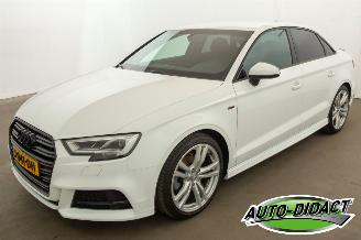 krockskadad bil auto Audi A3 30 TFSI 65.497 km NAP Digi Dash Clima Advance Sport 2020/7