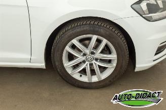 Volkswagen Golf 1.0 TSI Navi Camera Clima Comfortline picture 28