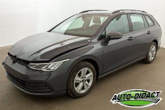krockskadad bil auto Volkswagen Golf 1.0 eTSI Automaat Digi Dash Navi Life 2021/5