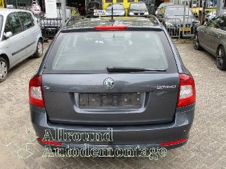 Skoda Octavia Octavia Combi (1Z5) Combi 5-drs 1.4 TSI 16V (CAXA) [90kW]  (11-2008/06=
-2013) picture 8