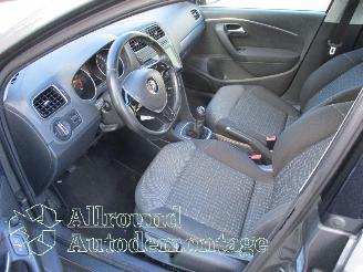 Volkswagen Polo Polo V (6R) Hatchback 1.2 TSI 16V BlueMotion Technology (CJZC(Euro 6))=
 [66kW]  (02-2014/10-2017) picture 10