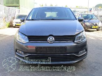 Volkswagen Polo Polo V (6R) Hatchback 1.2 TSI 16V BlueMotion Technology (CJZC(Euro 6))=
 [66kW]  (02-2014/10-2017) picture 6