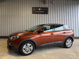 Tweedehands auto Peugeot 3008 Active Business Navigation / Voll Leder 2019/9