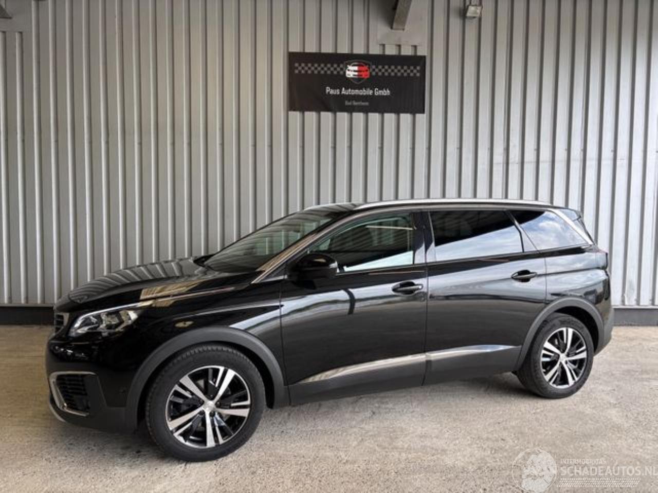 Peugeot 5008 Allure 7-Sitzer / R-Kamera / Navi