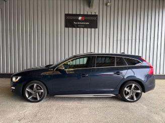 Volvo V-60 Kombi Summum AWD Hybrid picture 3