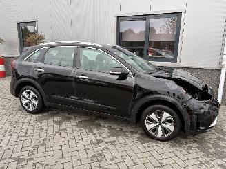 Kia Niro 1.6 GDI Hybrid DynamicLine picture 13