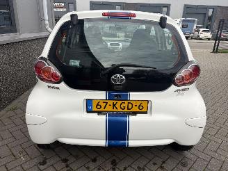Toyota Aygo 1.0 12V Xcite White picture 23