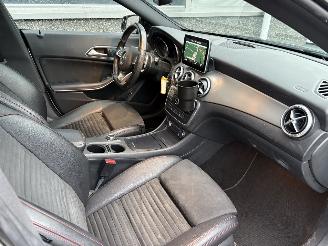 Mercedes Cla-klasse 180 Ambition AMG Automaat picture 38