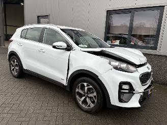 Avarii autoturisme Kia Sportage 1.6 T-GDI 4wd DynamicLine 2019/3