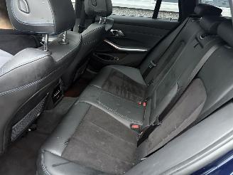 BMW 3-serie 330e High Executive picture 10