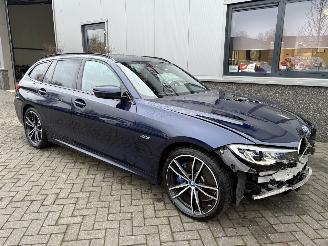  BMW 3-serie 330e High Executive 2022/2