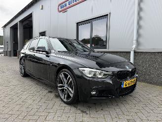 Schadeauto BMW 3-serie 318i M Sport Touring Corporate Lease 2019/11