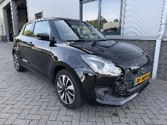 Schadeauto Suzuki Swift 1.2 Stijl Automaat 2017/11