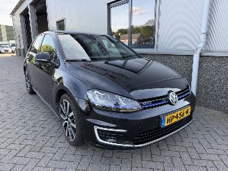 Volkswagen Golf 1.4 TSI GTE picture 3