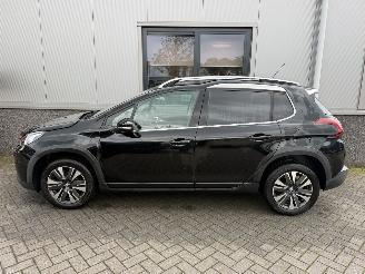 Peugeot 2008 1.2 PureTech Allure G-403-ST picture 28