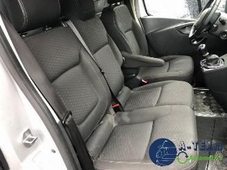 Opel Vivaro Vivaro, Van, 2014 / 2019 1.6 CDTI BiTurbo 120 picture 24