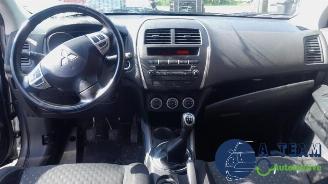 Mitsubishi ASX ASX, SUV, 2010 / 2023 1.6 MIVEC 16V picture 16