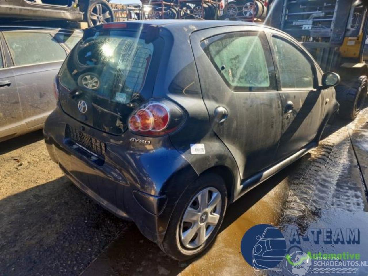 Toyota Aygo Aygo (B10), Hatchback, 2005 / 2014 1.0 12V VVT-i