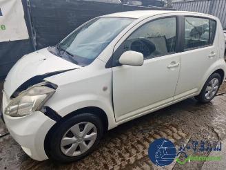Daihatsu Sirion Sirion 2 (M3), Hatchback, 2005 1.0 12V DVVT picture 6