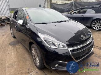 Peugeot 208 208 I (CA/CC/CK/CL), Hatchback, 2012 / 2019 1.2 12V e-THP PureTech 110 picture 3