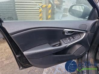 Volvo V-40 V40 (MV), Hatchback 5-drs, 2012 / 2019 1.6 D2 picture 27