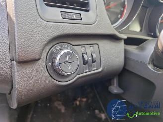 Opel Insignia Insignia Sports Tourer, Combi, 2008 / 2017 1.6 Turbo 16V Ecotec picture 27