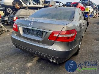 Mercedes E-klasse E (W212), Sedan, 2009 / 2016 E-550 5.5 V8 32V 4-Matic picture 5