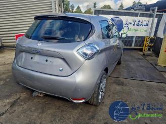 Uttjänta bilar auto Renault Zoé Zoe (AG), Hatchback 5-drs, 2012 46kW 2013/11