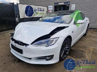 Salvage car Tesla Model S Model S, Liftback, 2012 / 2026 100D 2018/11