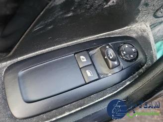 Peugeot 208 208 I (CA/CC/CK/CL), Hatchback, 2012 / 2019 1.2 Vti 12V PureTech 82 picture 31
