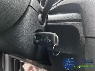 Volkswagen Golf Golf VI (5K1), Hatchback, 2008 / 2013 1.4 TSI 122 16V picture 33