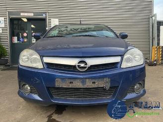 Opel Tigra Tigra Twin Top, Cabrio, 2004 / 2010 1.4 16V picture 2