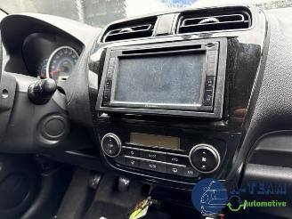Mitsubishi Space-star Space Star (A0), Hatchback, 2012 1.0 12V picture 18
