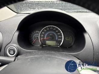 Mitsubishi Space-star Space Star (A0), Hatchback, 2012 1.0 12V picture 17