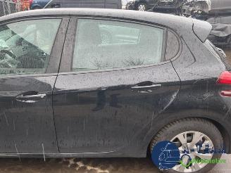 Peugeot 208 208 I (CA/CC/CK/CL), Hatchback, 2012 / 2019 1.2 Vti 12V PureTech 82 picture 6