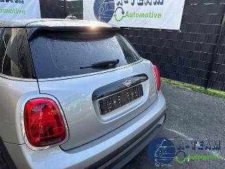 Mini Cooper Mini (F55), Hatchback 5-drs, 2013 1.5 12V Cooper picture 33