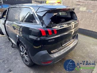 Peugeot 5008 5008 II (M4/MC/MJ/MR), MPV, 2016 / 2024 1.2 12V e-THP PureTech 130 picture 3
