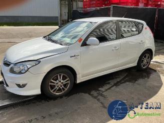 Hyundai I-30 i30 (GDHB5), Hatchback, 2011 1.4 16V picture 6