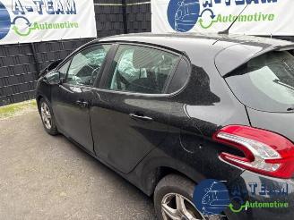 Peugeot 208 208 I (CA/CC/CK/CL), Hatchback, 2012 / 2019 1.2 Vti 12V PureTech 82 picture 10