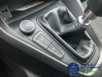 Ford Focus Focus 3 Wagon, Combi, 2010 / 2020 1.0 Ti-VCT EcoBoost 12V 140 picture 20