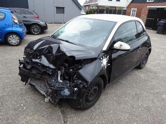 Opel Adam Adam, Hatchback 3-drs, 2012 / 2019 1.2 16V picture 2