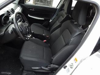 Suzuki Swift Swift (ZC/ZD), Hatchback 5-drs, 2017 1.2 Dual Jet 16V Allgrip picture 13