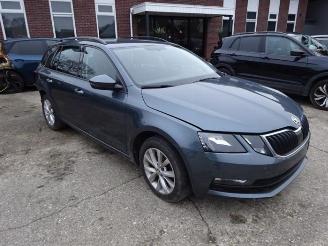 Skoda Octavia Octavia Combi (5EAC), Combi 5-drs, 2012 / 2020 1.6 TDI 16V picture 5