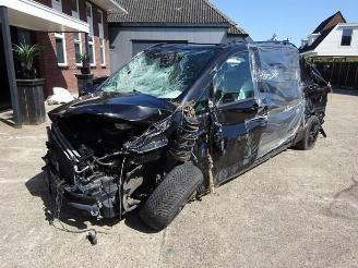 Salvage car Mercedes V-klasse V (447.8), MPV, 2014 2.0 250d 16V 2019/8