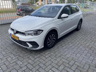Vaurioauto  passenger cars Volkswagen Polo 1.0 TSI Life 2023/3